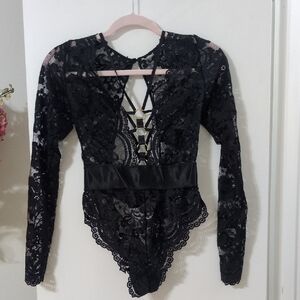Chic Black Lace Bodysuit